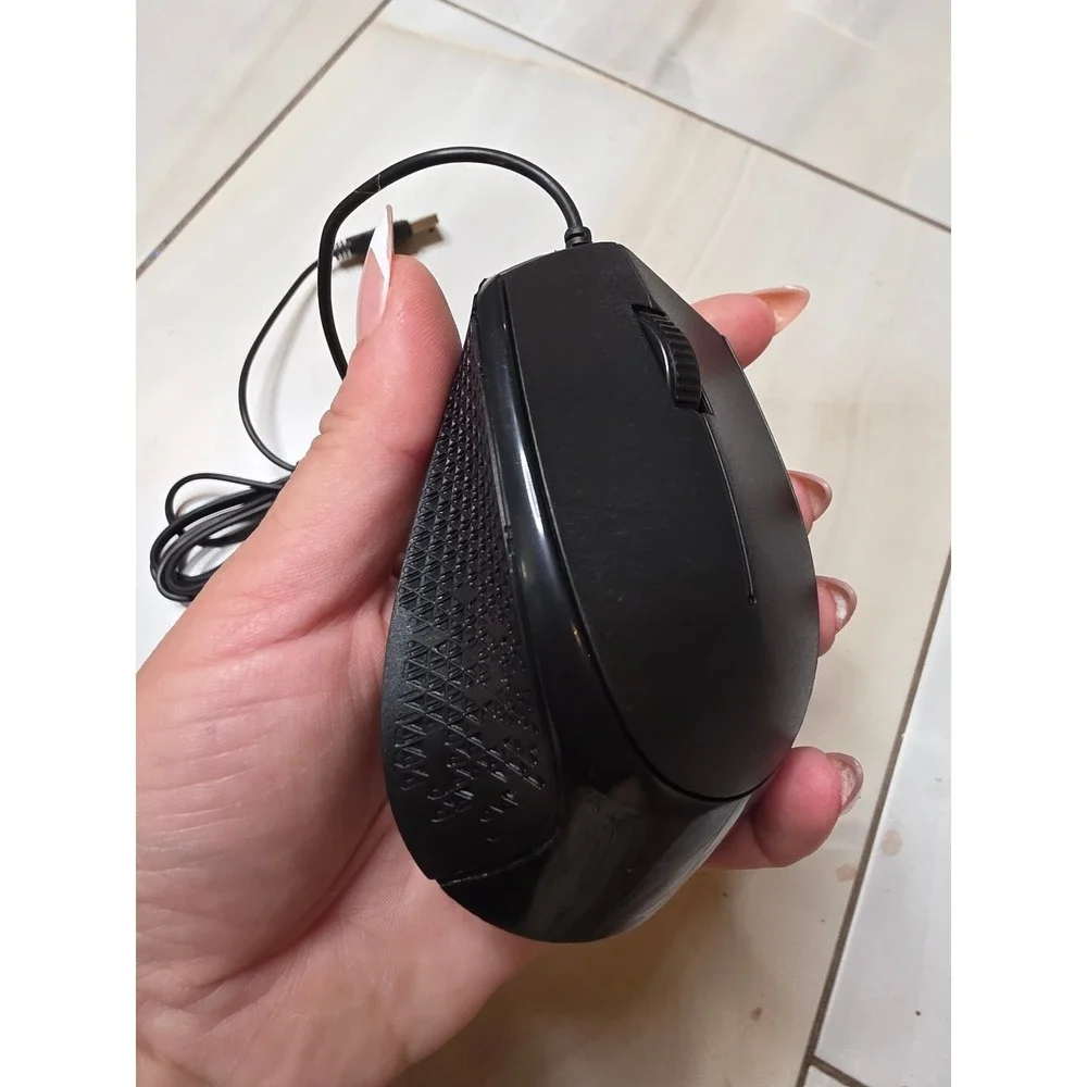Black Wired Optical‎ USB Computer Mouse Ergonomic Textured Grip MO-205U F3